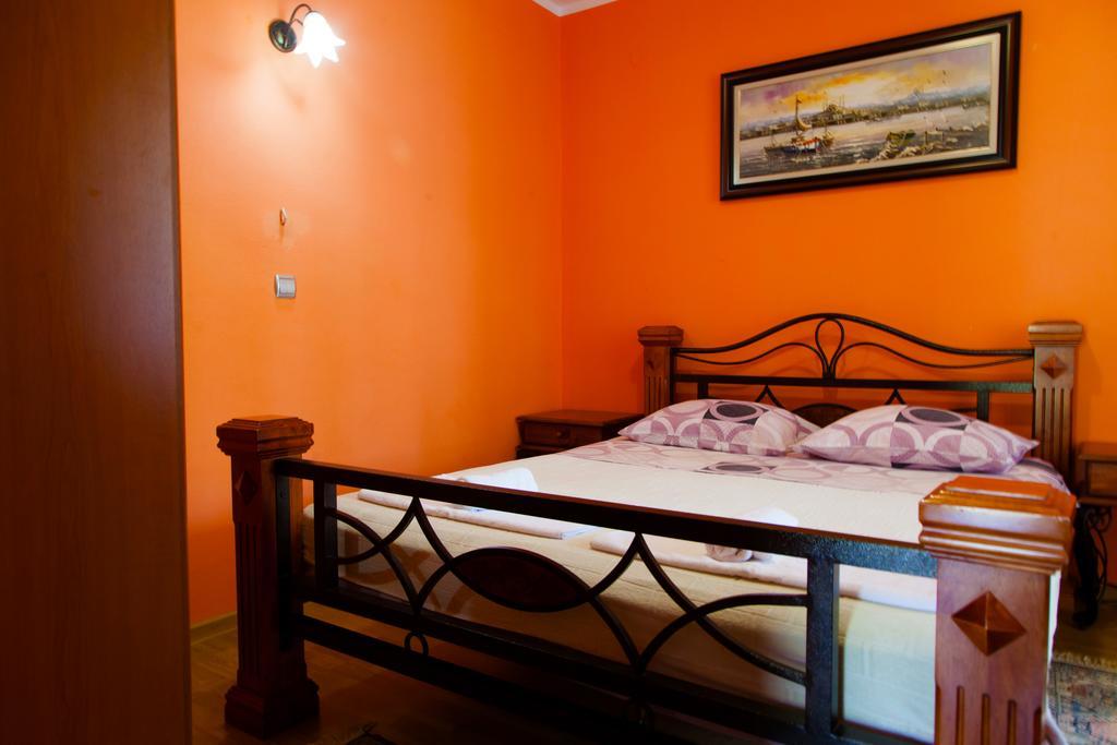 President Bungalows And Apartments Утеха Екстериор снимка